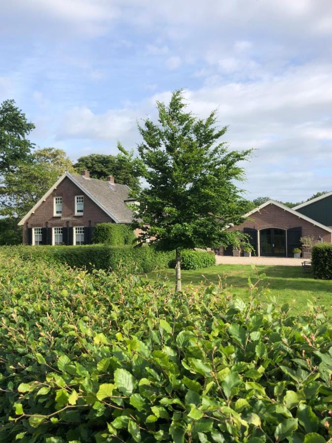 Gastenverblijf Op De Prins Hendrik Hoeve In Buren Buren  Esterno foto