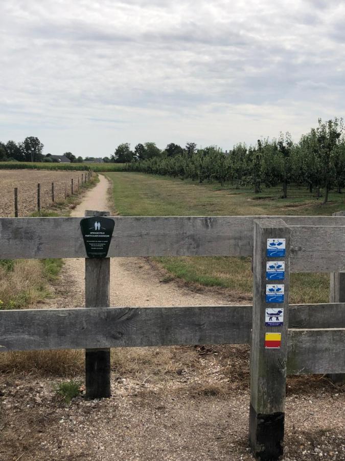 Gastenverblijf Op De Prins Hendrik Hoeve In Buren Buren  Esterno foto