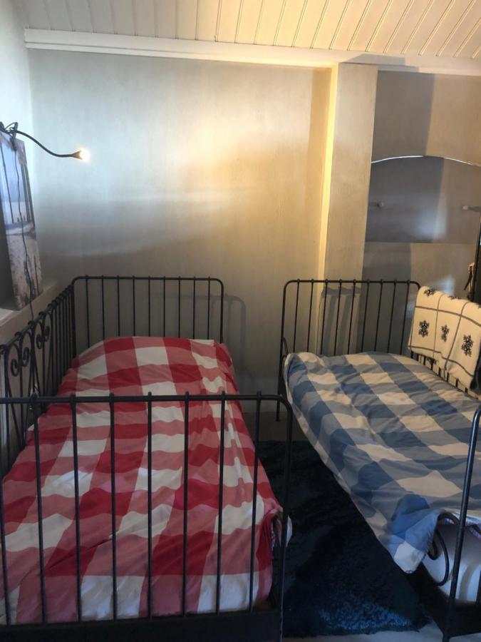 Gastenverblijf Op De Prins Hendrik Hoeve In Buren Buren  Esterno foto